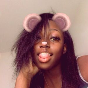 Meet your Posher, Kaelyn